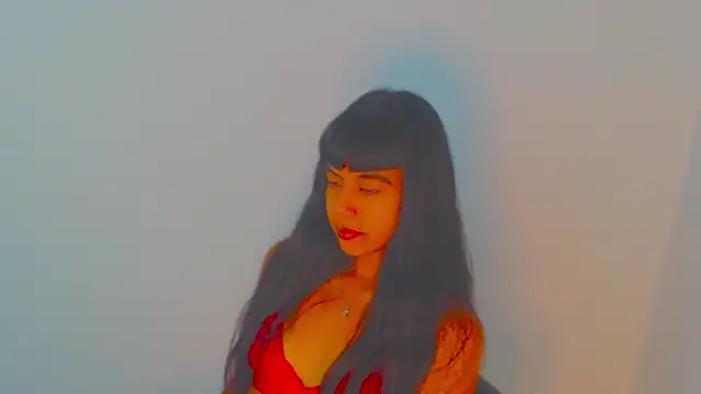 meganmiauu online show from August 5, 7:06 pm