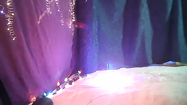 AlexaBlessed2 online show from October 10, 4:00 am