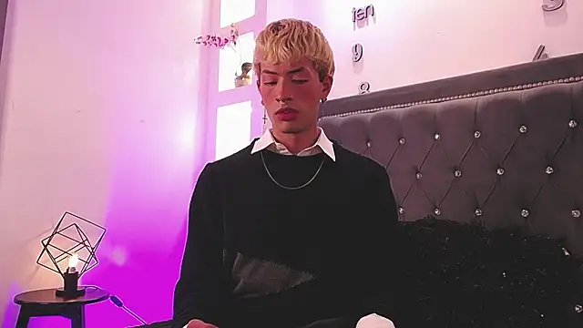 OzorioDany online show from September 10, 3:39 am