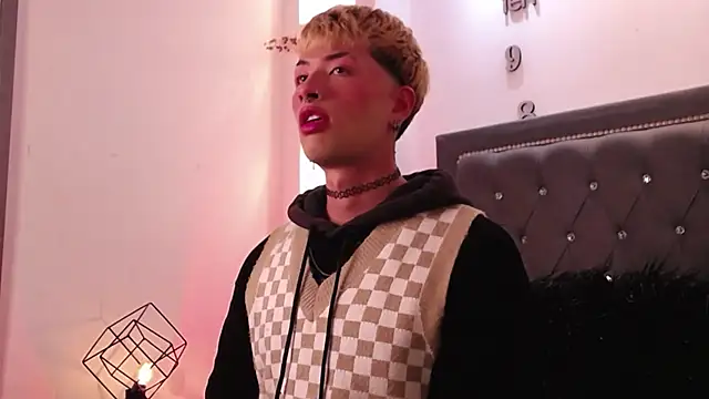 OzorioDany online show from September 19, 3:19 am