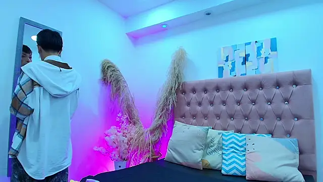 Snapshot of OzorioDany chatting on January 14, 3:34 am OzorioDany online show from January 14, 3:34 am