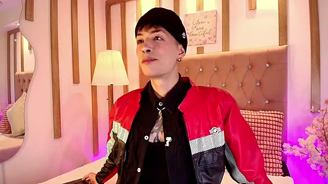 Snapshot of OzorioDany chatting on February 21, 4:13 am OzorioDany online show from February 21, 4:13 am