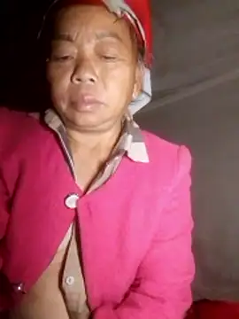 VangLe73 online show from October 29, 5:25 pm