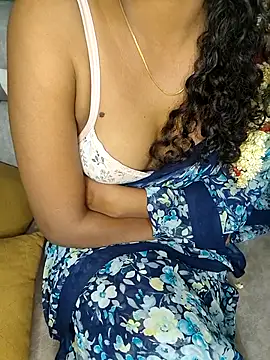 Tamilpallavi online show from November 17, 2:23 pm