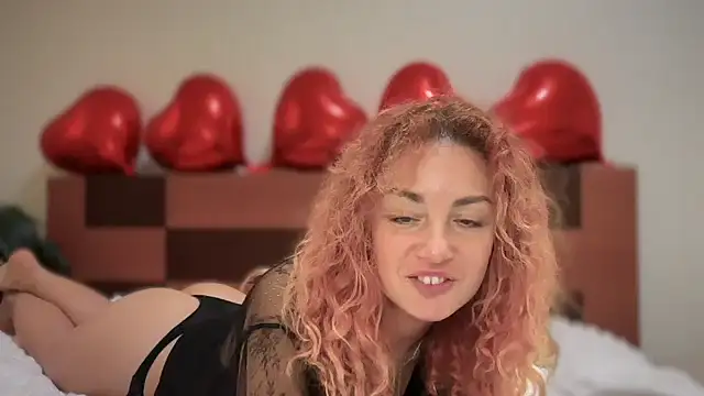 Reddgiirl online show from March 16, 10:25 pm