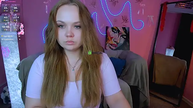 Snapshot of keri_ti chatting on June 13, 7:23 pm keri ti online show from June 13, 7:23 pm