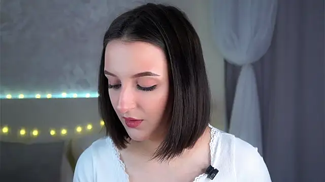 FalineBeacher online show from April 8, 1:05 am