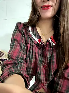 Moan Mary online show from November 28, 5:59 pm