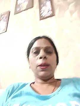 Snapshot of Soniya_Roy chatting on June 17, 8:28 am Soniya Roy online show from June 17, 8:28 am