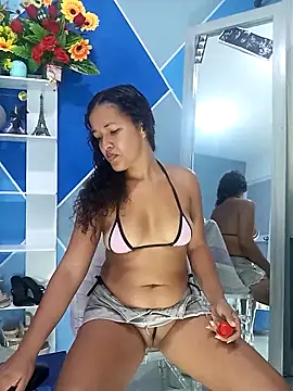 emma ucros online show from December 18, 10:16 pm