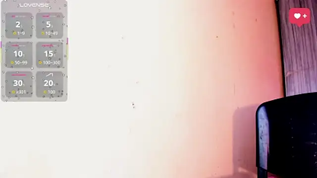 Rossedewitt  online show from April 5, 7:00 pm