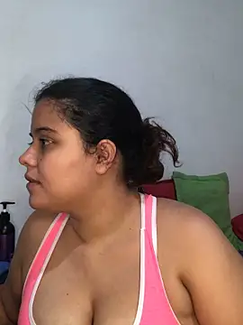 luisahot 9727 online show from January 7, 6:05 am