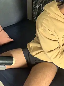 Snapshot of msoruchi chatting on September 28, 3:34 am msoruchi online show from September 28, 3:34 am