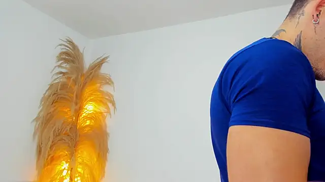 Kieran kian online show from February 27, 12:10 am