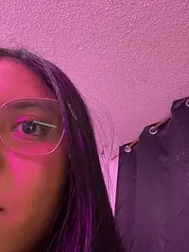 Dominic Schmit01 online show from April 26, 11:02 pm