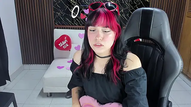 Anna17  online show from February 13, 11:06 am