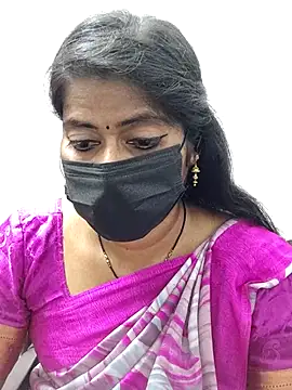 Snapshot of tamil_Sigappu_Roja chatting on October 4, 2:15 pm tamil Sigappu Roja online show from October 4, 2:15 pm
