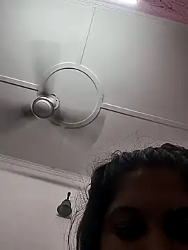 Snapshot of Cute_Avni99 chatting on October 26, 6:08 am Cute Avni99 online show from October 26, 6:08 am