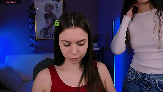 Snapshot of nekky_mouse chatting on December 18, 10:10 am nekky mouse online show from December 18, 10:10 am