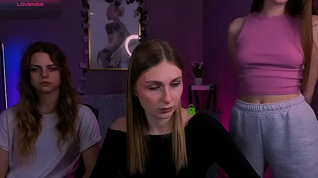 Snapshot of nekky_mouse chatting on January 13, 10:20 am nekky mouse online show from January 13, 10:20 am