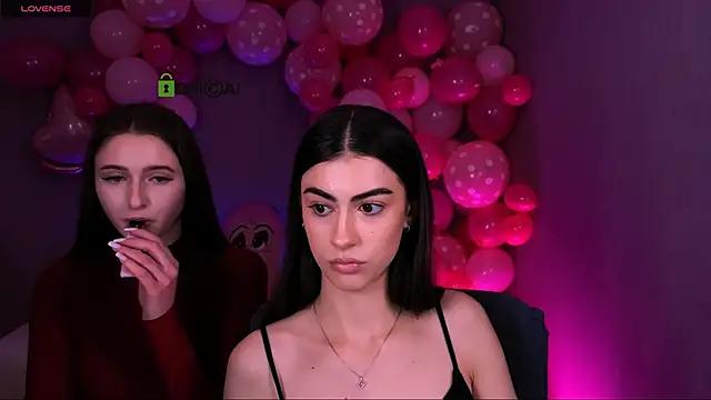 Snapshot of nekky_mouse chatting on February 13, 10:22 am nekky mouse online show from February 13, 10:22 am