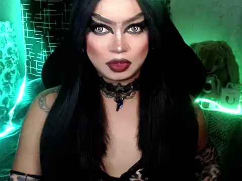 Snapshot of xxXMissCessXxx chatting on July 28, 8:45 pm xxXMissCessXxx online show from July 28, 8:45 pm