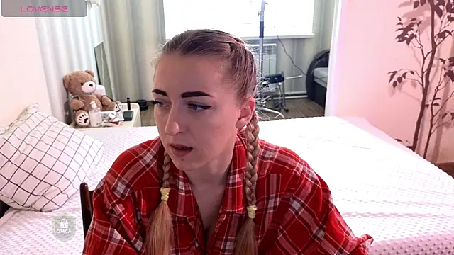 space danger online show from April 11, 7:13 am