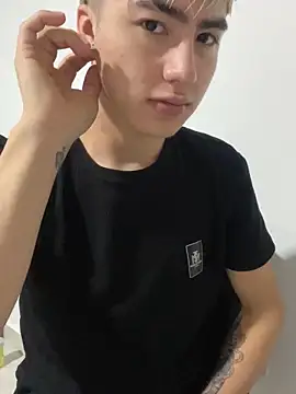 AlexanderCollman online show from December 1, 8:14 pm