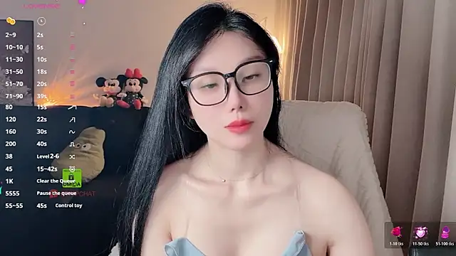 Snapshot of Xiatian520_ chatting on March 4, 7:47 am Xiatian520 online show from March 4, 7:47 am