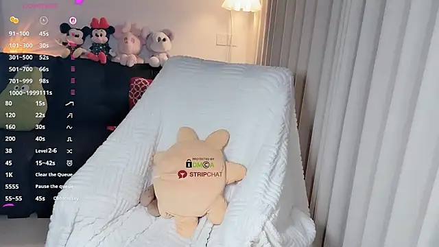 Snapshot of Xiatian520_ chatting on April 12, 1:16 pm Xiatian520 online show from April 12, 1:16 pm