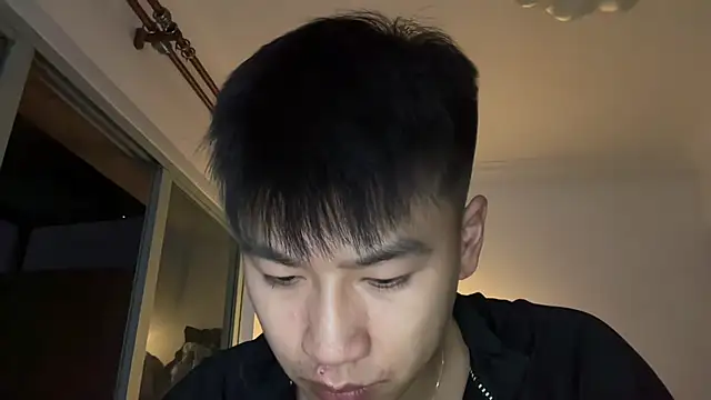 Snapshot of heywilliam chatting on November 10, 12:48 pm heywilliam online show from November 10, 12:48 pm