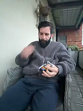 Snapshot of Michel_huge chatting on November 22, 7:51 am Michel huge online show from November 22, 7:51 am