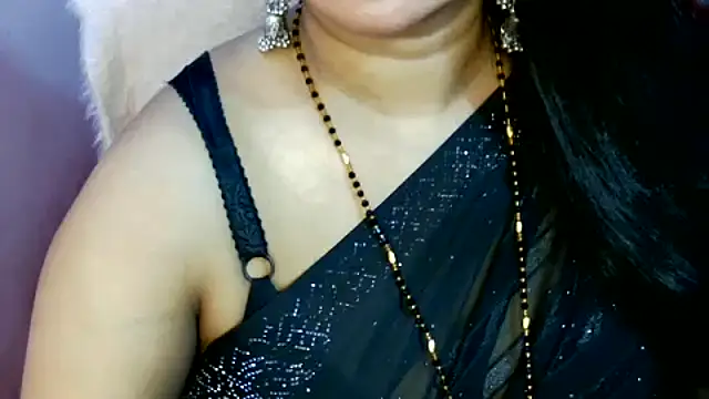 QUEEN SAKHI- online show from February 26, 3:00 pm