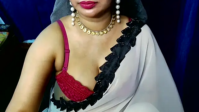 QUEEN SAKHI- online show from March 12, 6:58 pm