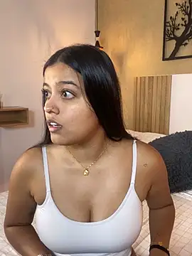 Camila Bustamante online show from September 16, 2:18 pm