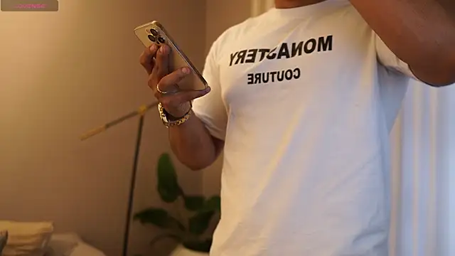 Thiago Valente online show from November 5, 1:11 pm