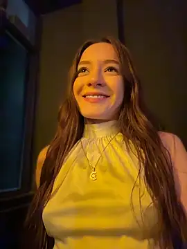 Ellie lowell online show from April 12, 2:38 am