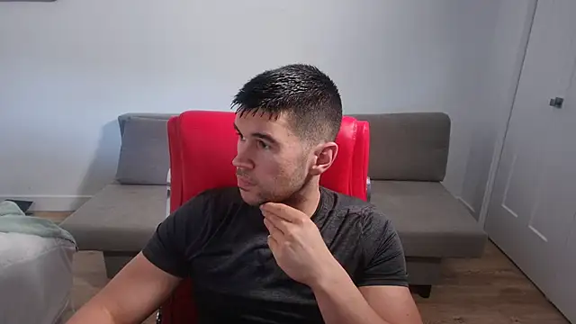 Sand0w online show from October 4, 6:28 pm