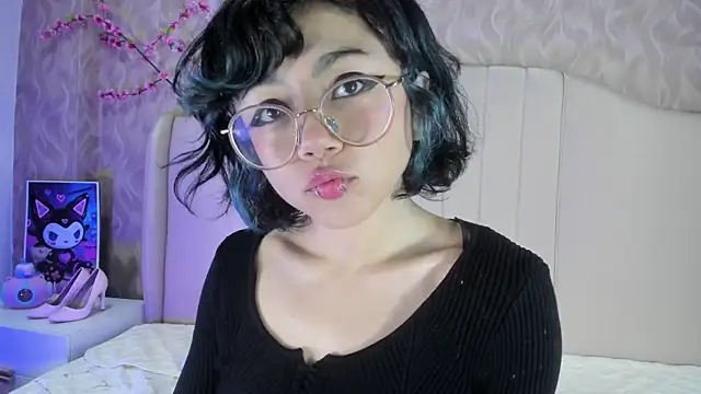 TerumiKitty online show from March 9, 8:46 pm