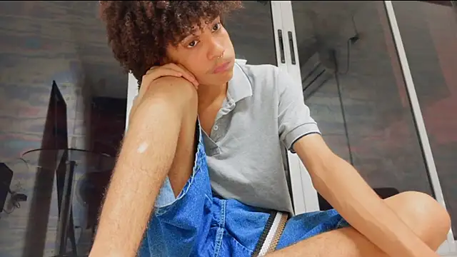 Max Rain online show from November 20, 11:15 pm