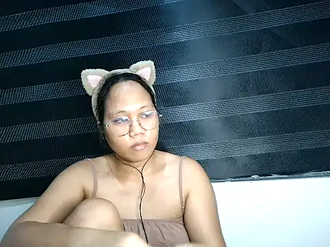 SpankyMyAss69 online show from April 15, 3:52 pm