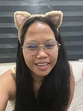 SpankyMyAss69 online show from April 19, 6:10 pm