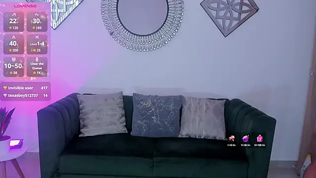 Snapshot of July_Adams chatting on September 26, 3:16 pm July Adams online show from September 26, 3:16 pm