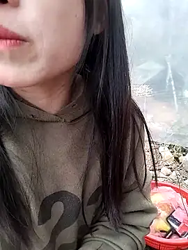 Tiyir597 online show from December 17, 3:23 am