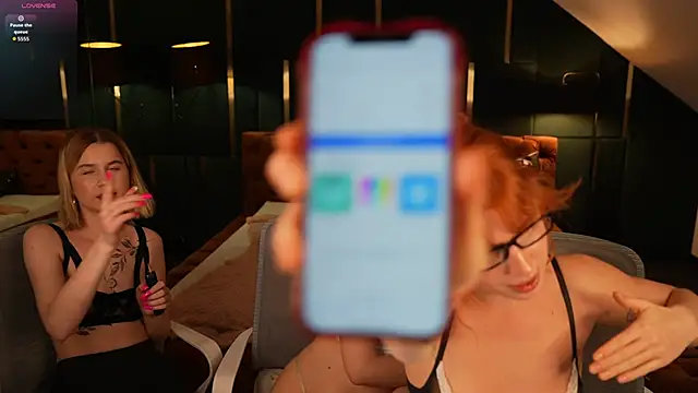 Claire Dreams online show from October 29, 11:34 am