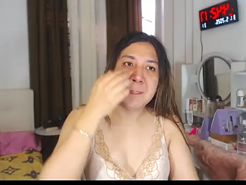 stellahugeX online show from May 31, 8:43 am