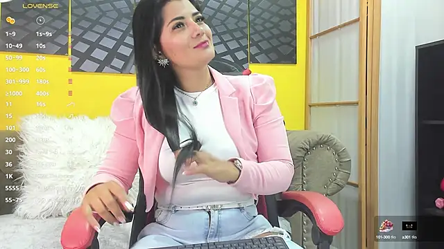 SailonTeen online show from March 1, 2:44 pm