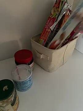 Snapshot of Etherealcat33 chatting on April 2, 6:33 am Etherealcat33 online show from April 2, 6:33 am