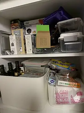 Snapshot of Etherealcat33 chatting on April 3, 2:37 pm Etherealcat33 online show from April 3, 2:37 pm