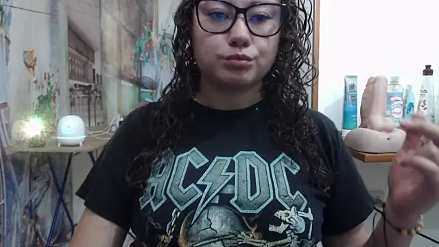 greeneyes nurse online show from March 9, 8:13 pm